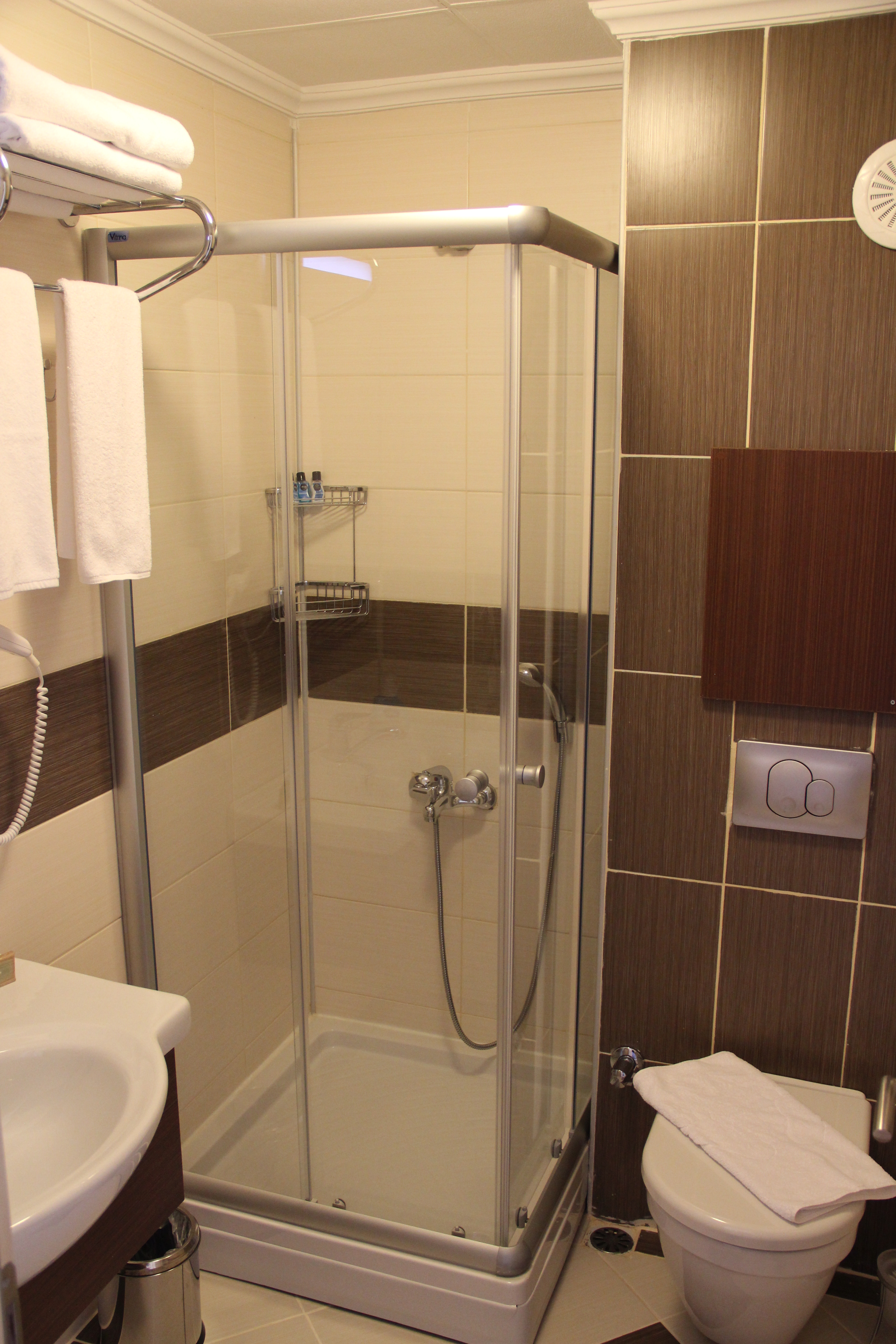Standard Room, Land View